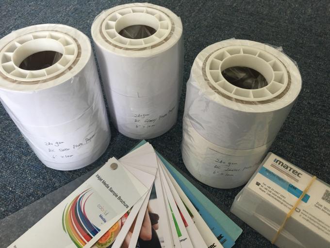 Rotoli lucido impermeabile 4" 6" 8" della carta della foto del getto di inchiostro di 240gsm RC Minilab